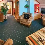 9 Person In Hundeidvik-by Traum
