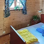 9 Person In Hundeidvik-by Traum Feriehus *