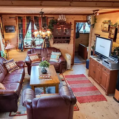 Prázdninový dům 9 Person In Hundeidvik-by Traum *