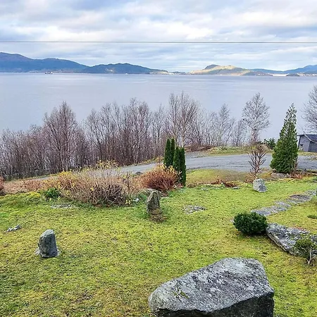9 Person In Hundeidvik-by Traum Dom wakacyjny *