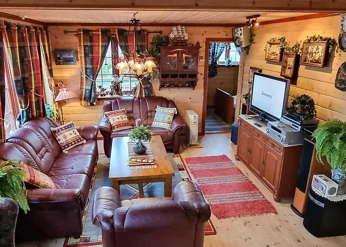 Prázdninový dům 9 Person In Hundeidvik-by Traum *