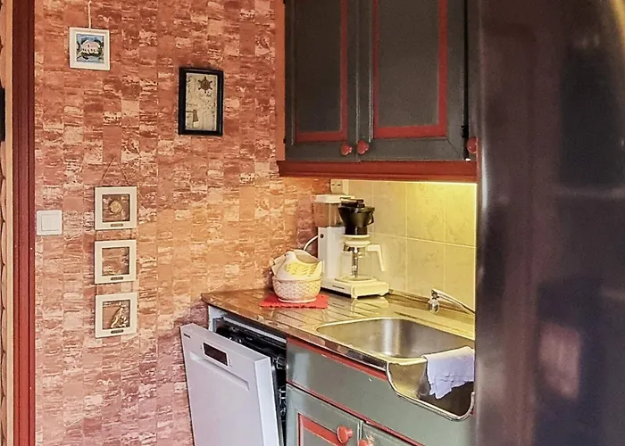 Prázdninový dům 9 Person In Hundeidvik-by Traum *